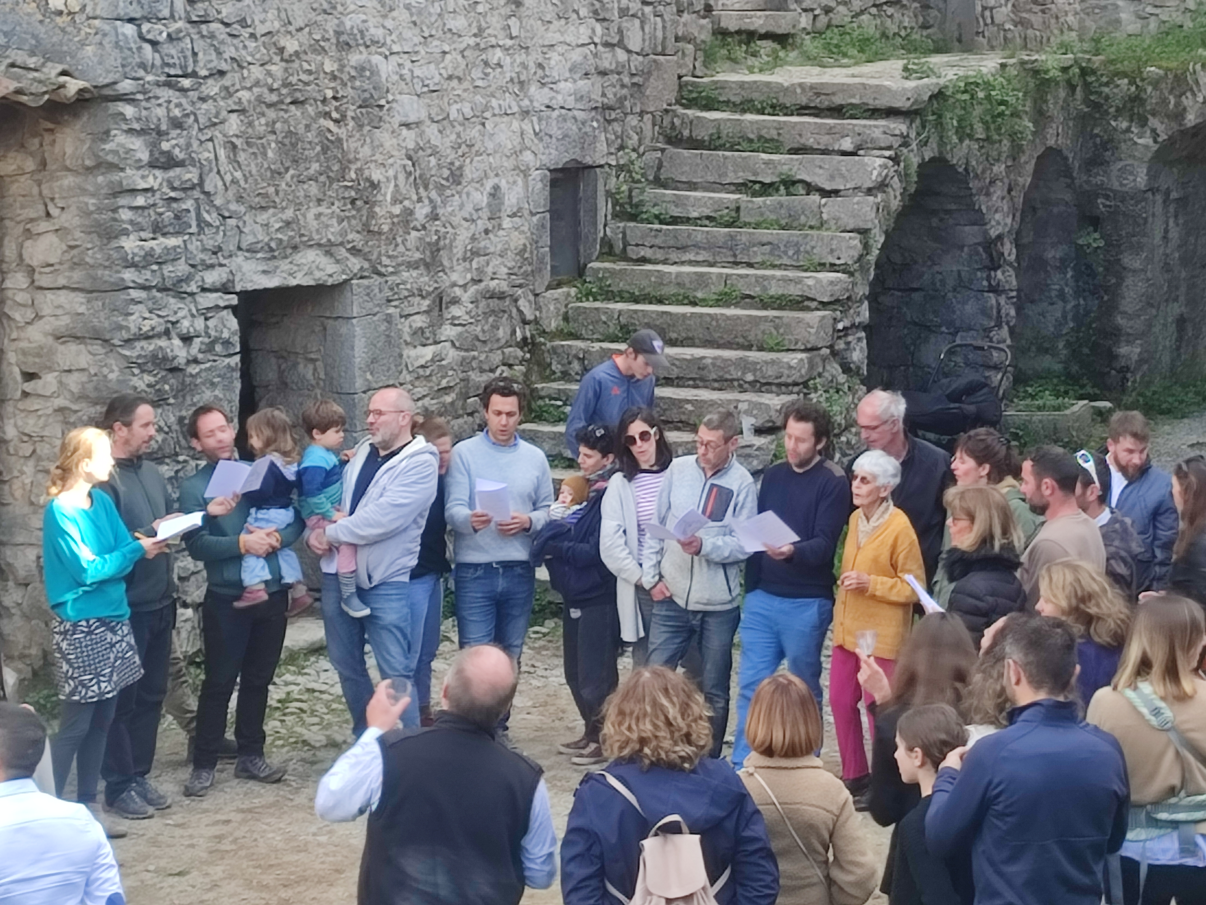 Avril 2025 - L'Abeille